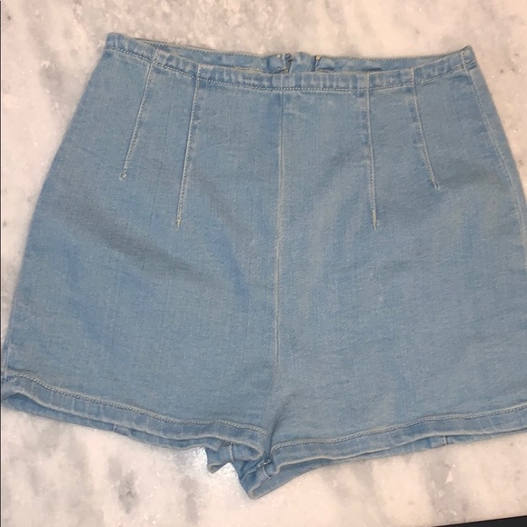 Urban Outfitters Pants - Urban Outfitters BDG high waisted shorts, size 26